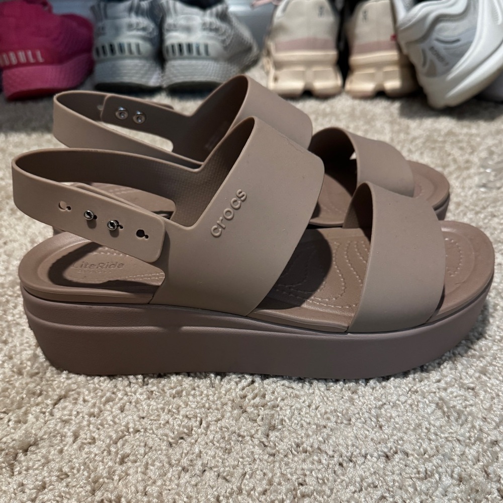 Crocs Women's Tan Platform Sandals